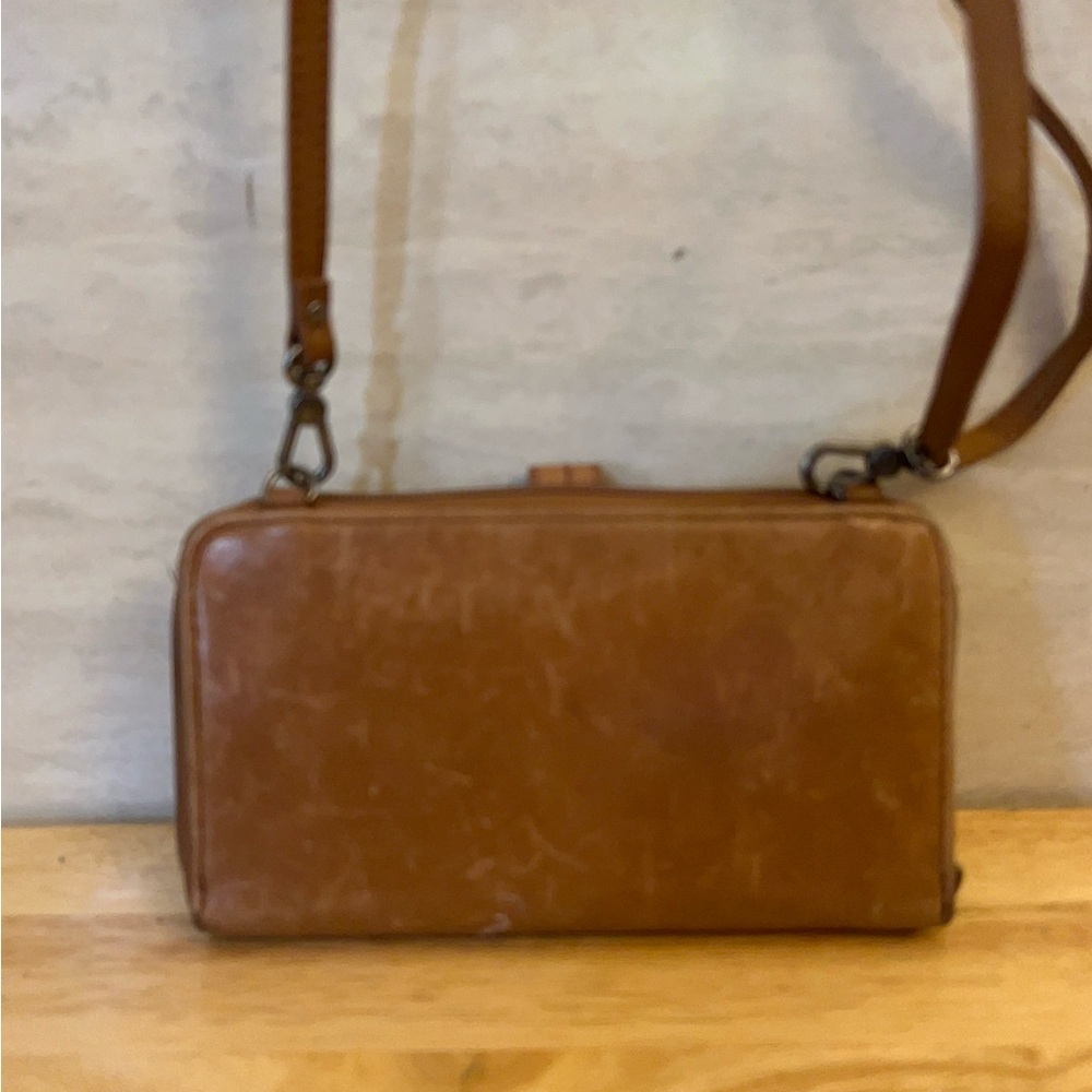 The Sak Brown Leather Crossbody Bag - Picture 2 of 13